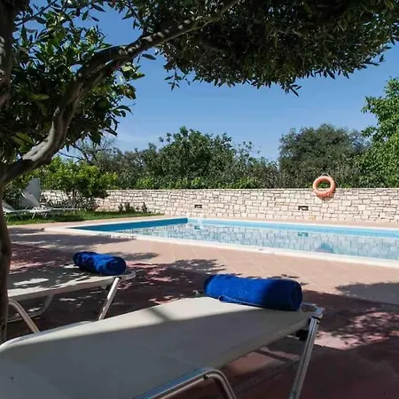 Villa Afroditi 4 *