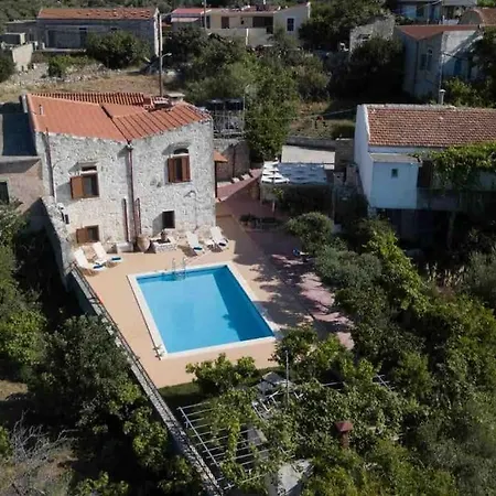 Villa Afroditi 4 *